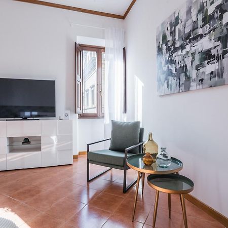 The Best Rent - Four-Room Apartment A Few Steps From The Trevi Fountain Экстерьер фото