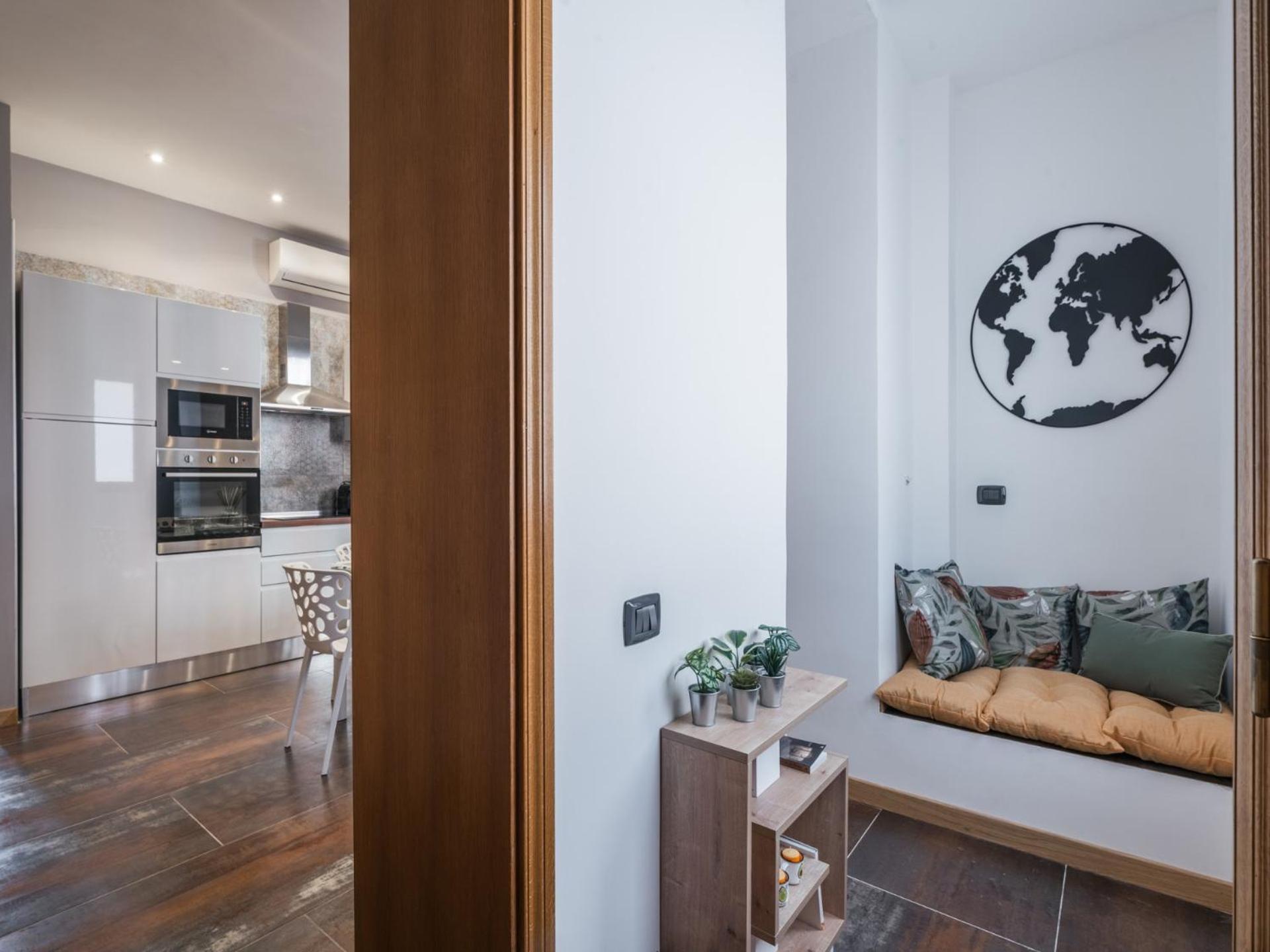 The Best Rent - Four-Room Apartment A Few Steps From The Trevi Fountain Экстерьер фото