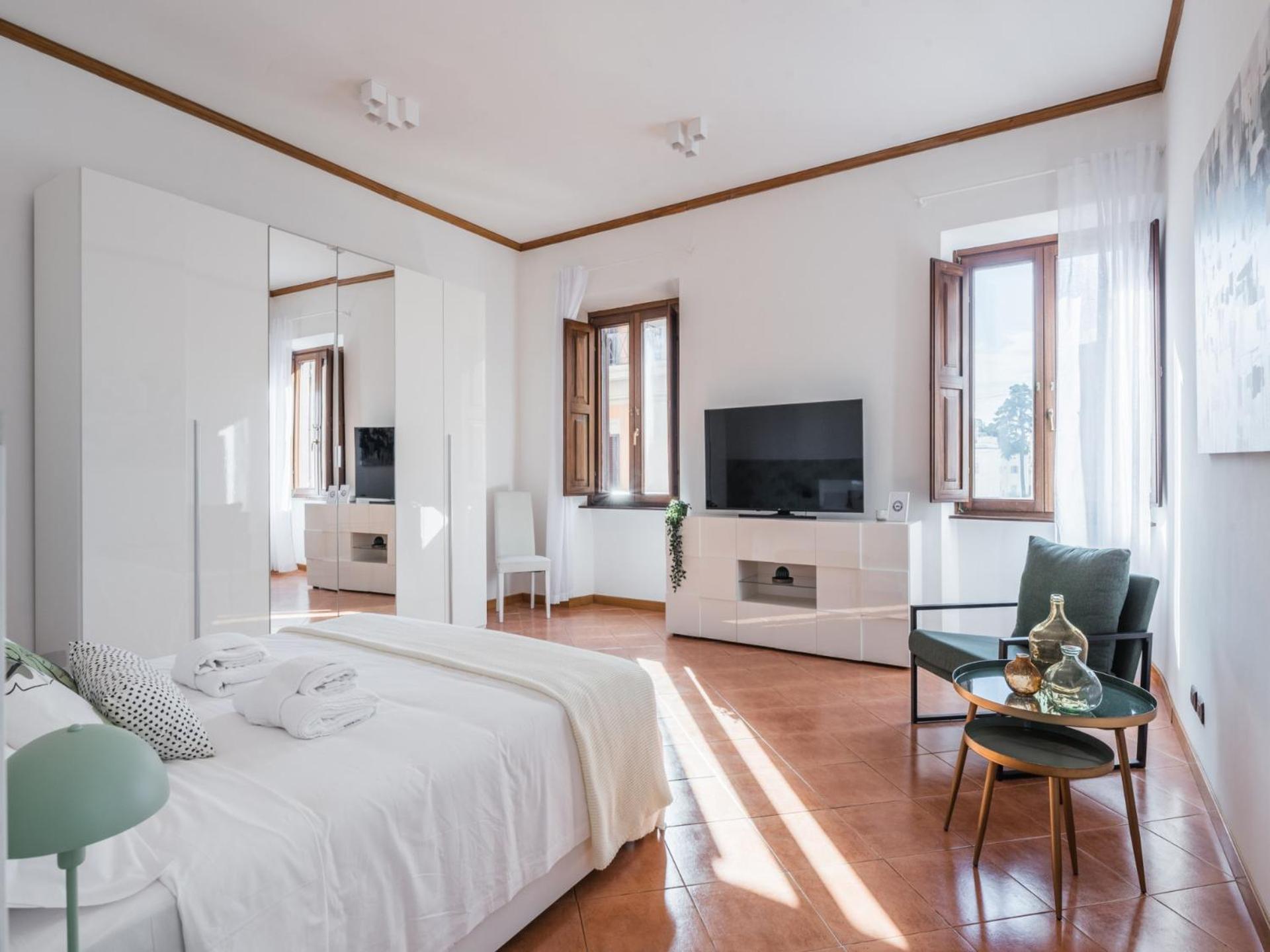 The Best Rent - Four-Room Apartment A Few Steps From The Trevi Fountain Экстерьер фото