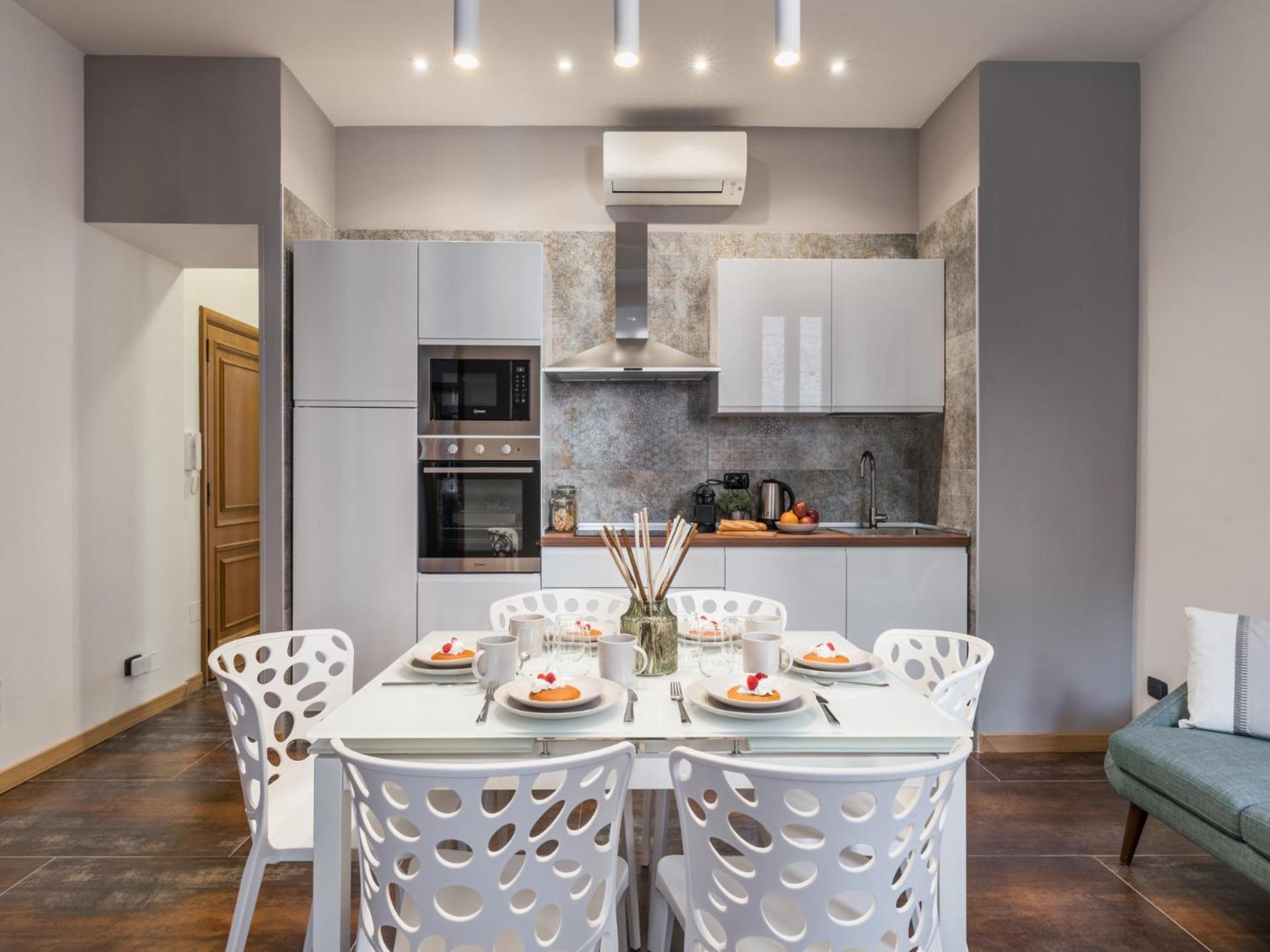 The Best Rent - Four-Room Apartment A Few Steps From The Trevi Fountain Экстерьер фото
